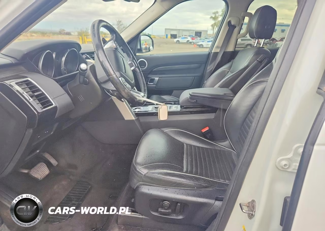 2017 Land Rover Discovery Hse VIN:SALRRBBV5HA018218 - 7