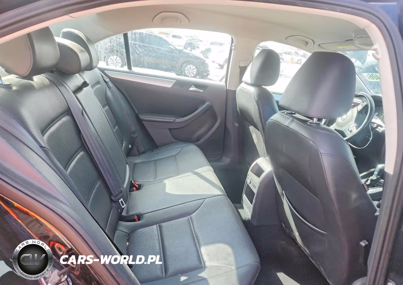 2014 Volkswagen Jetta Se VIN:3VWD17AJ3EM429844 - 10