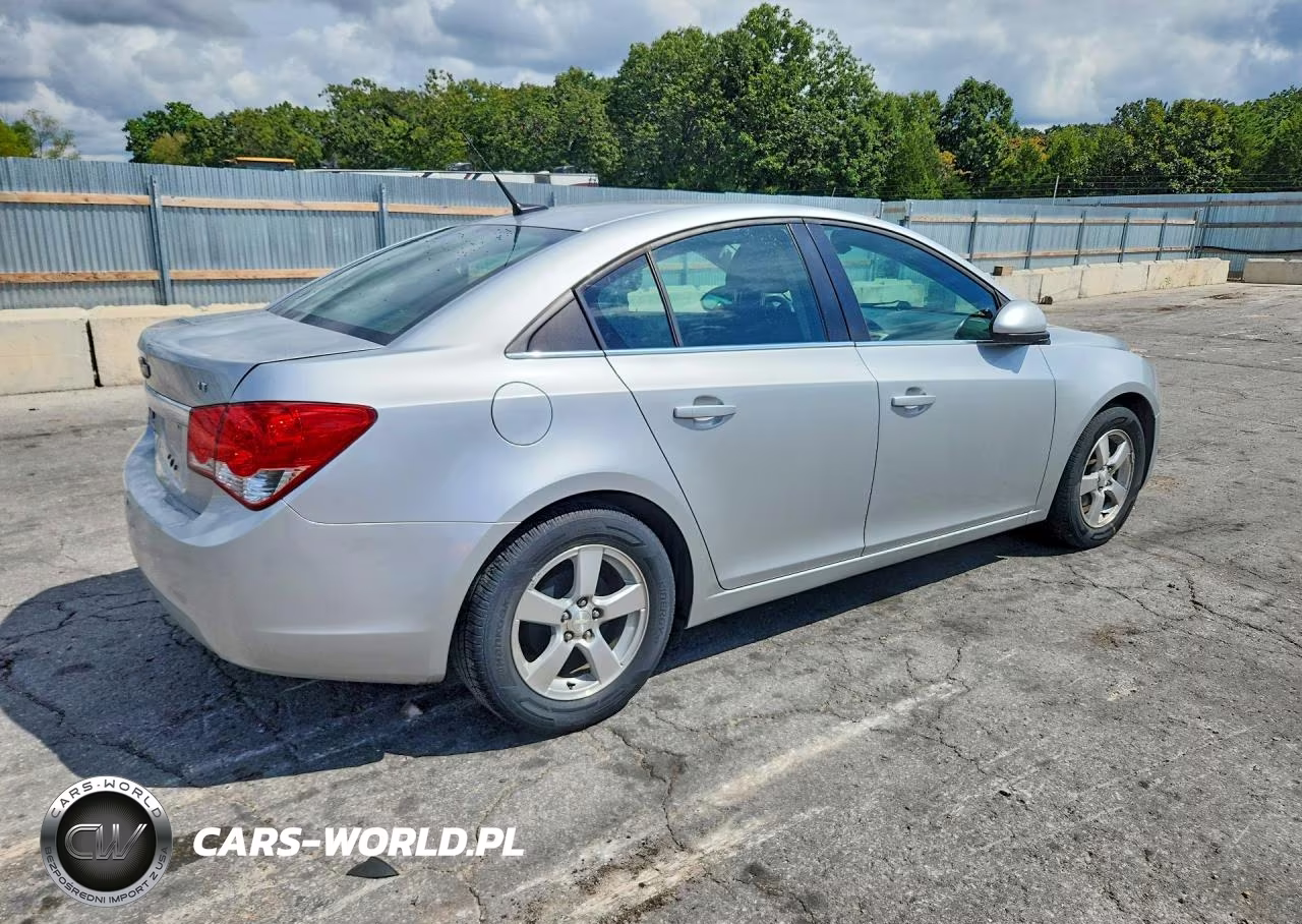 2014 Chevrolet Cruze Lt VIN:1G1PC5SBXE7338045 - 3