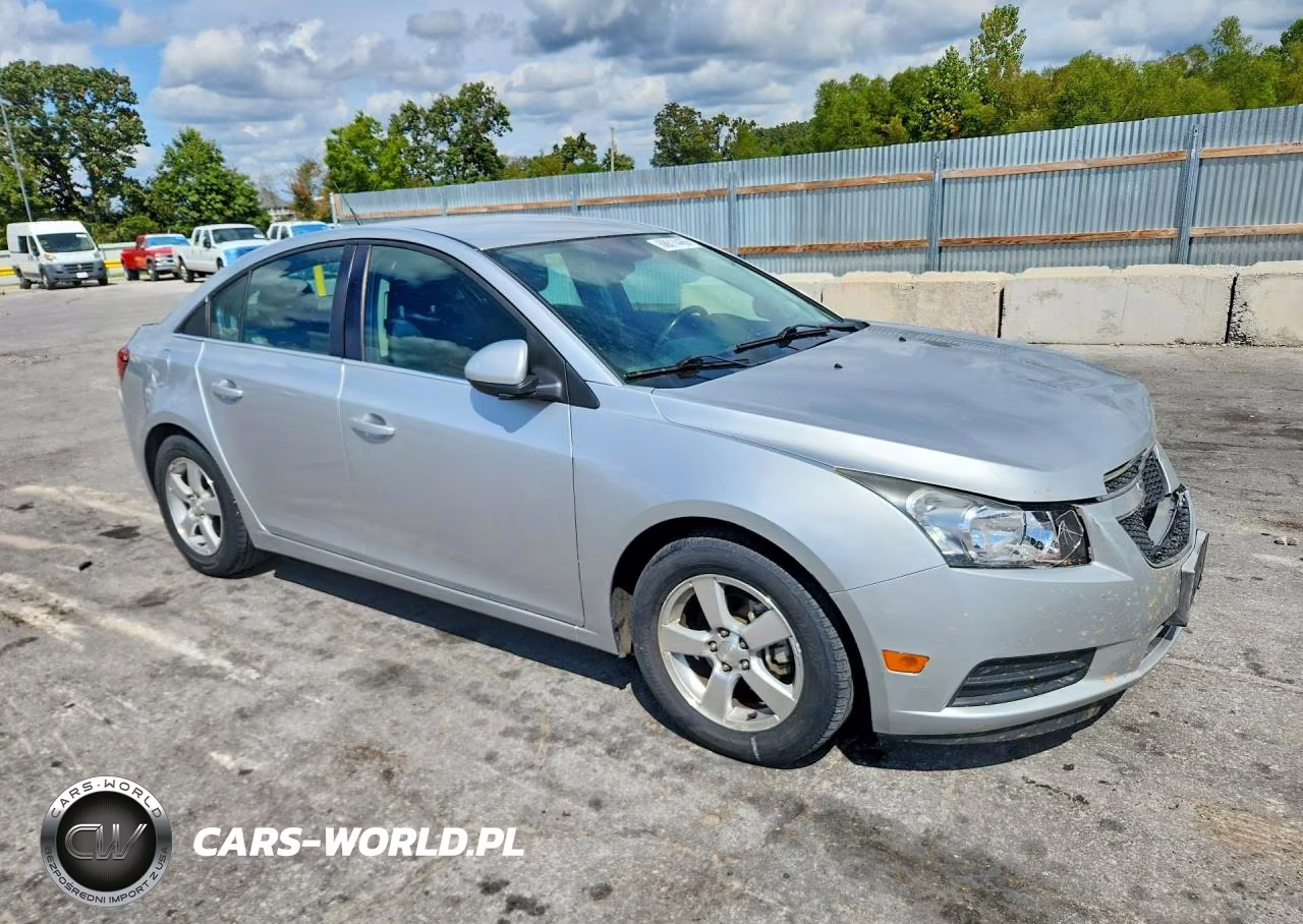 2014 Chevrolet Cruze Lt VIN:1G1PC5SBXE7338045 - 4