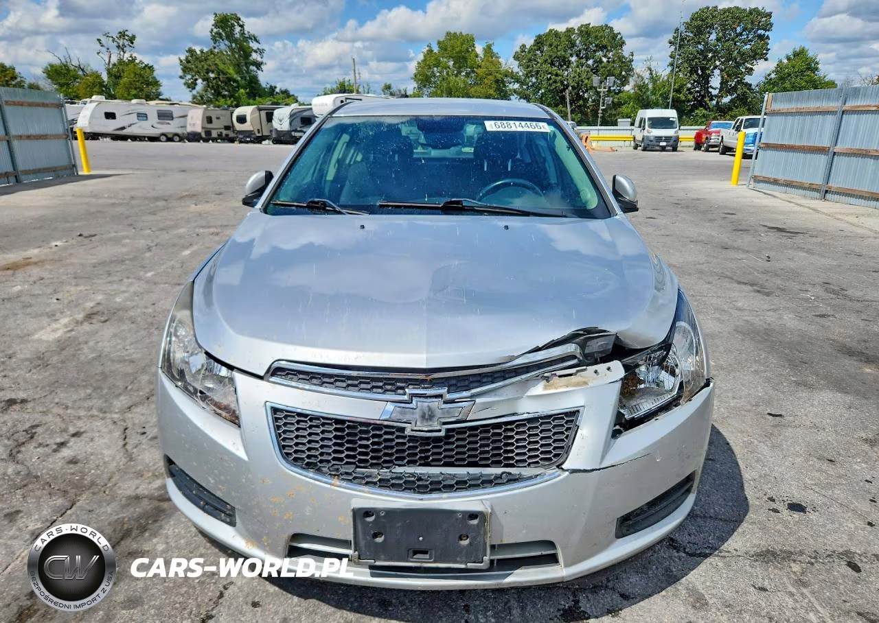 2014 Chevrolet Cruze Lt VIN:1G1PC5SBXE7338045 - 5