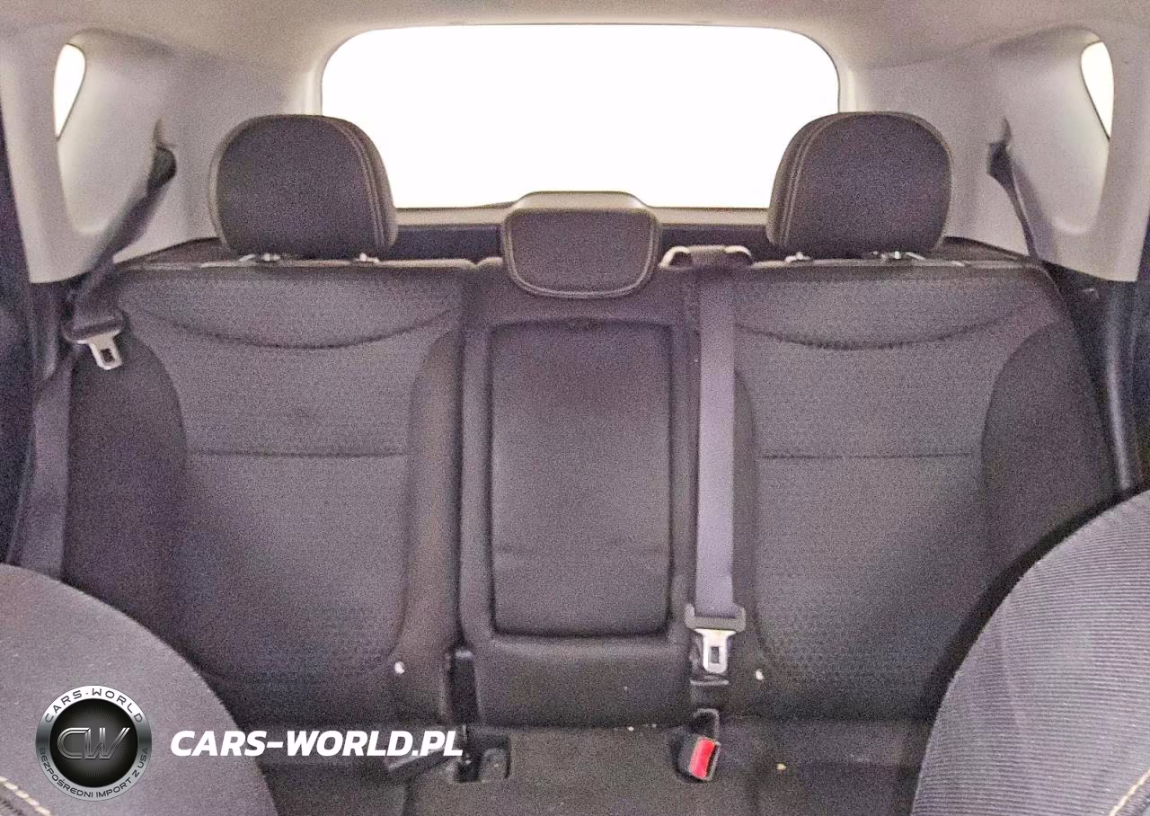 2016 Kia Soul + VIN:KNDJP3A54G7305837 - 10