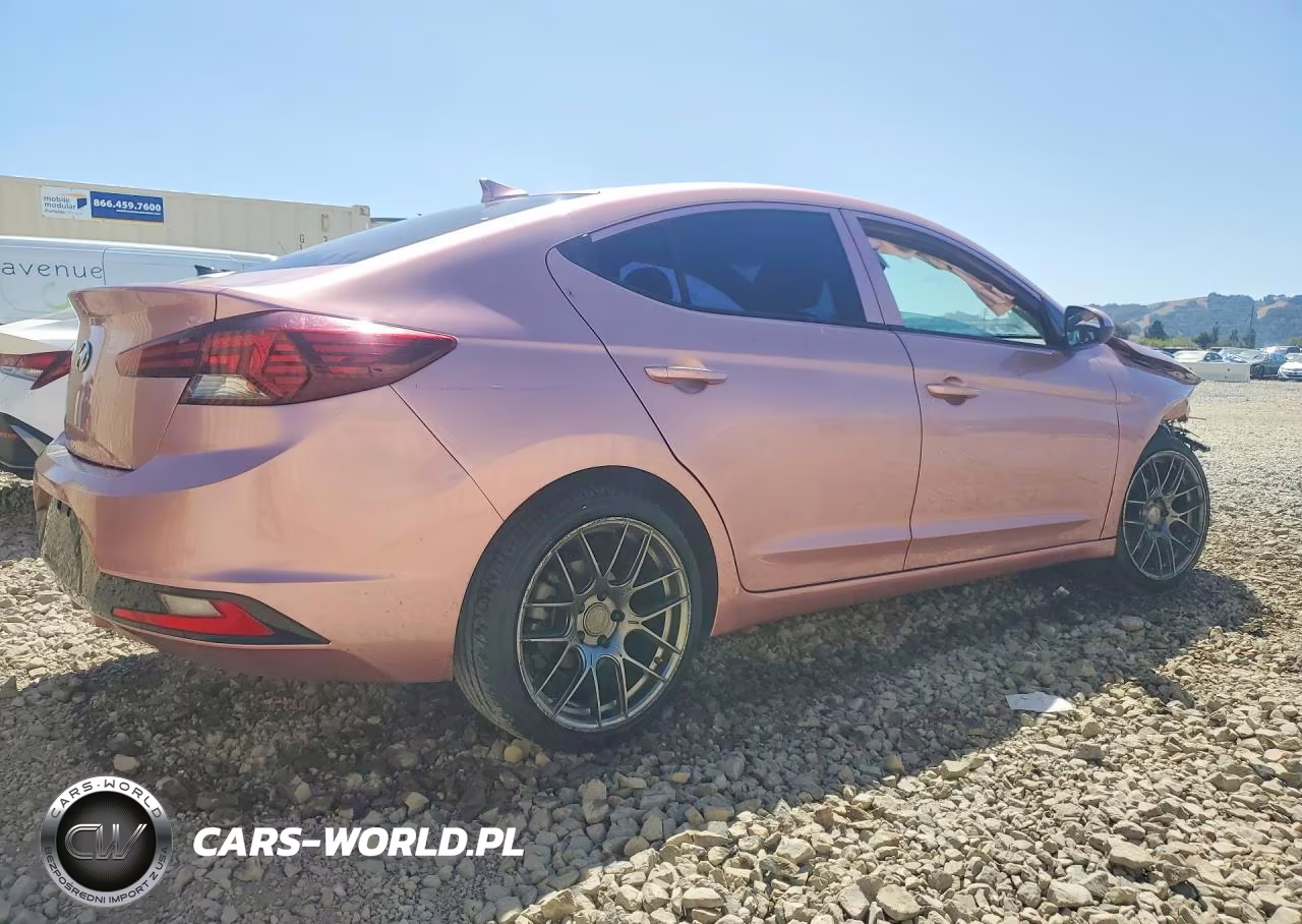 2019 Hyundai Elantra Sel VIN:5NPD84LF5KH498087 - 3
