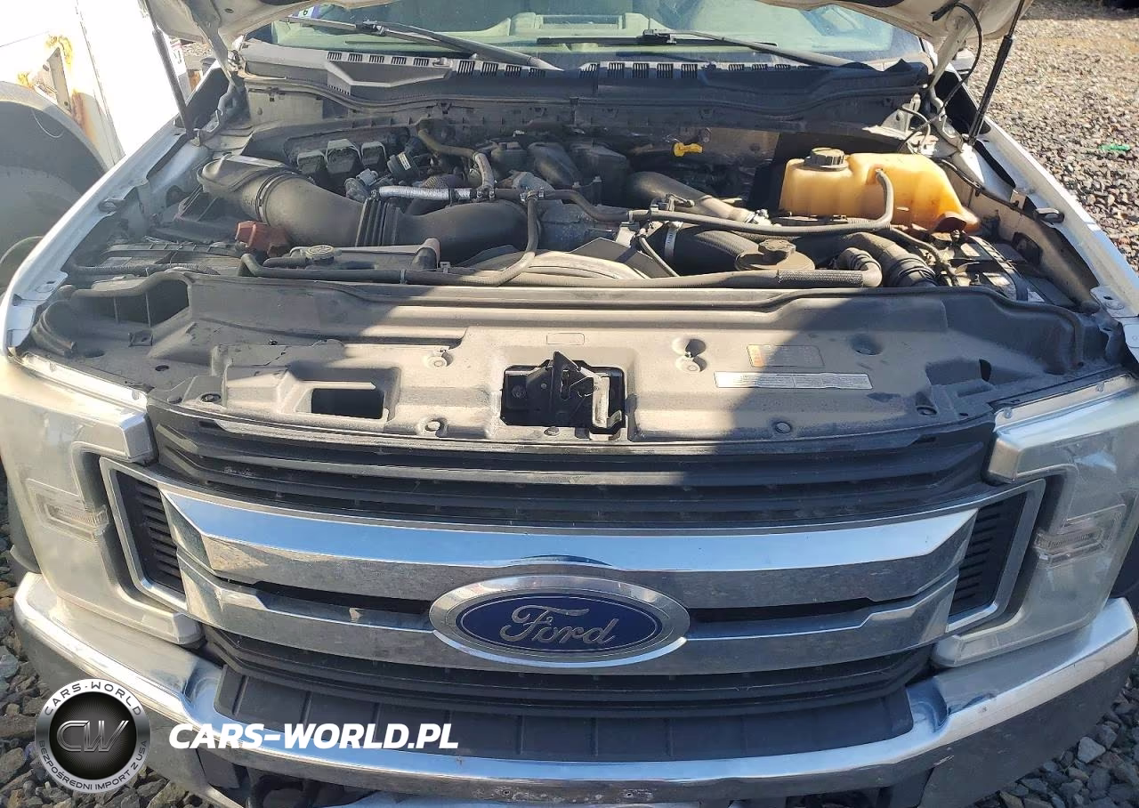 2017 Ford F550 Super Duty VIN:1FDUF5GT0HEE04746 - 12