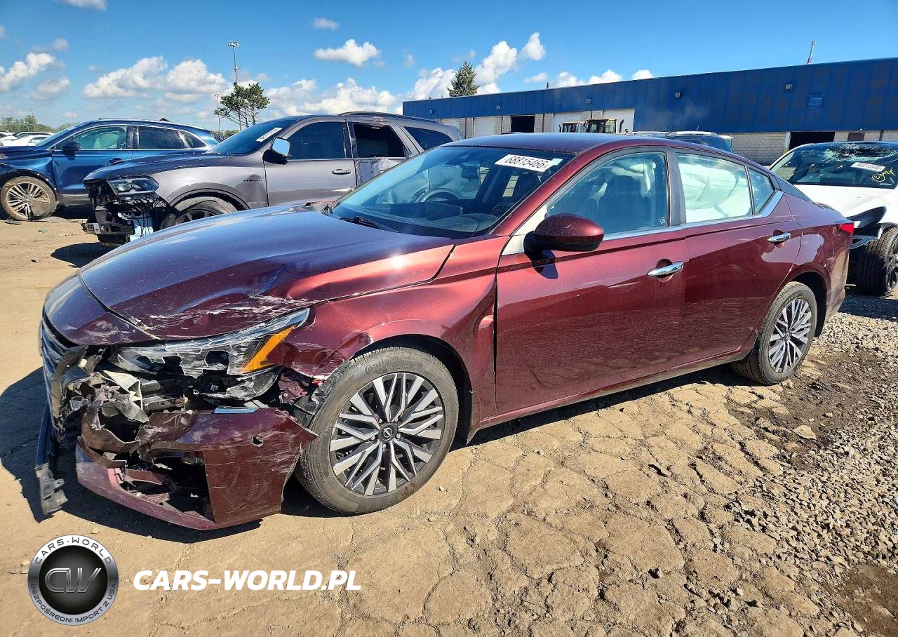 2023 Nissan Altima Sv