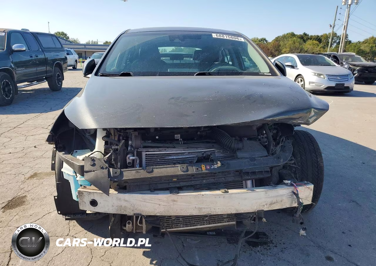 2021 Hyundai Ioniq Limited VIN:KMHC05LC2MU255128 - 5