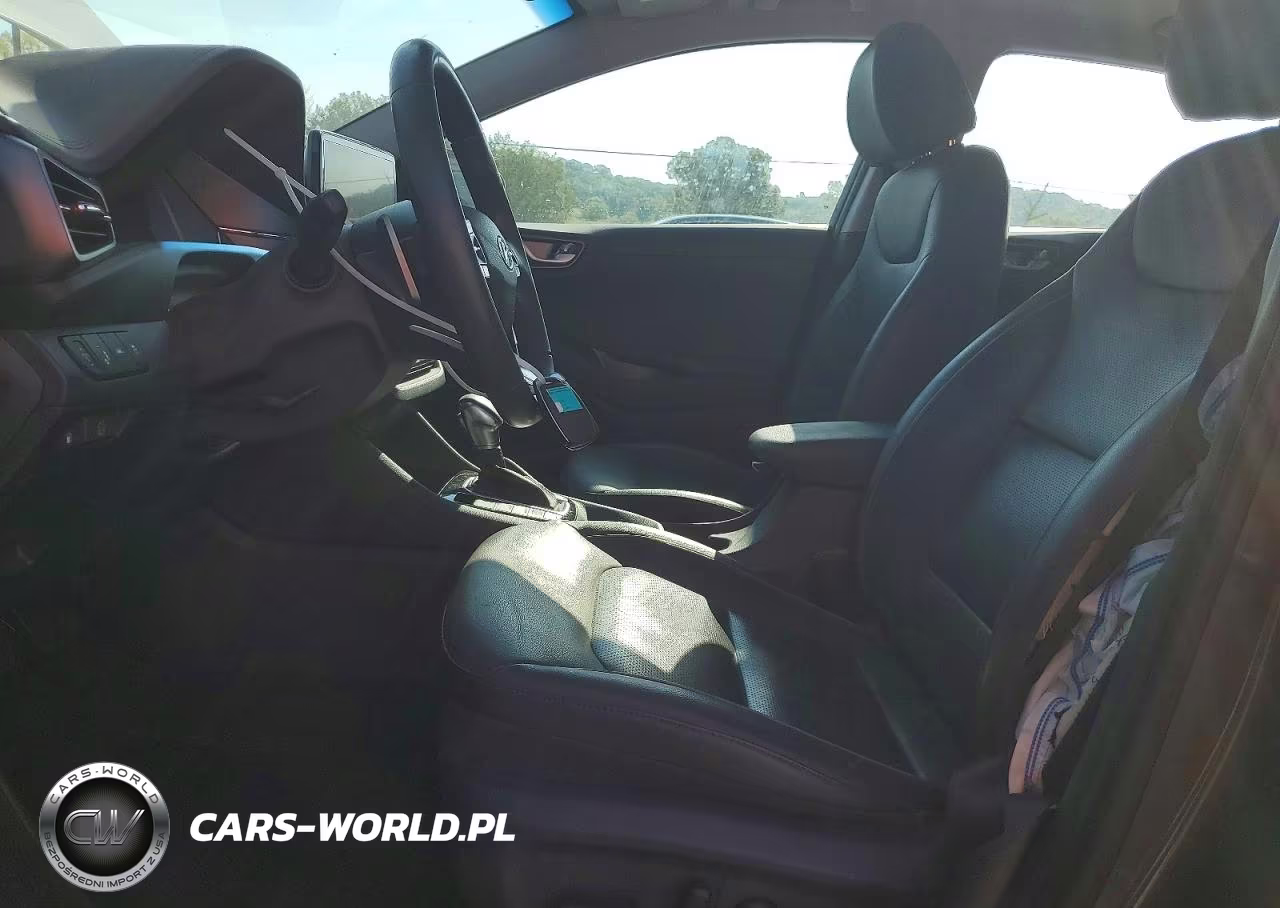 2021 Hyundai Ioniq Limited VIN:KMHC05LC2MU255128 - 7