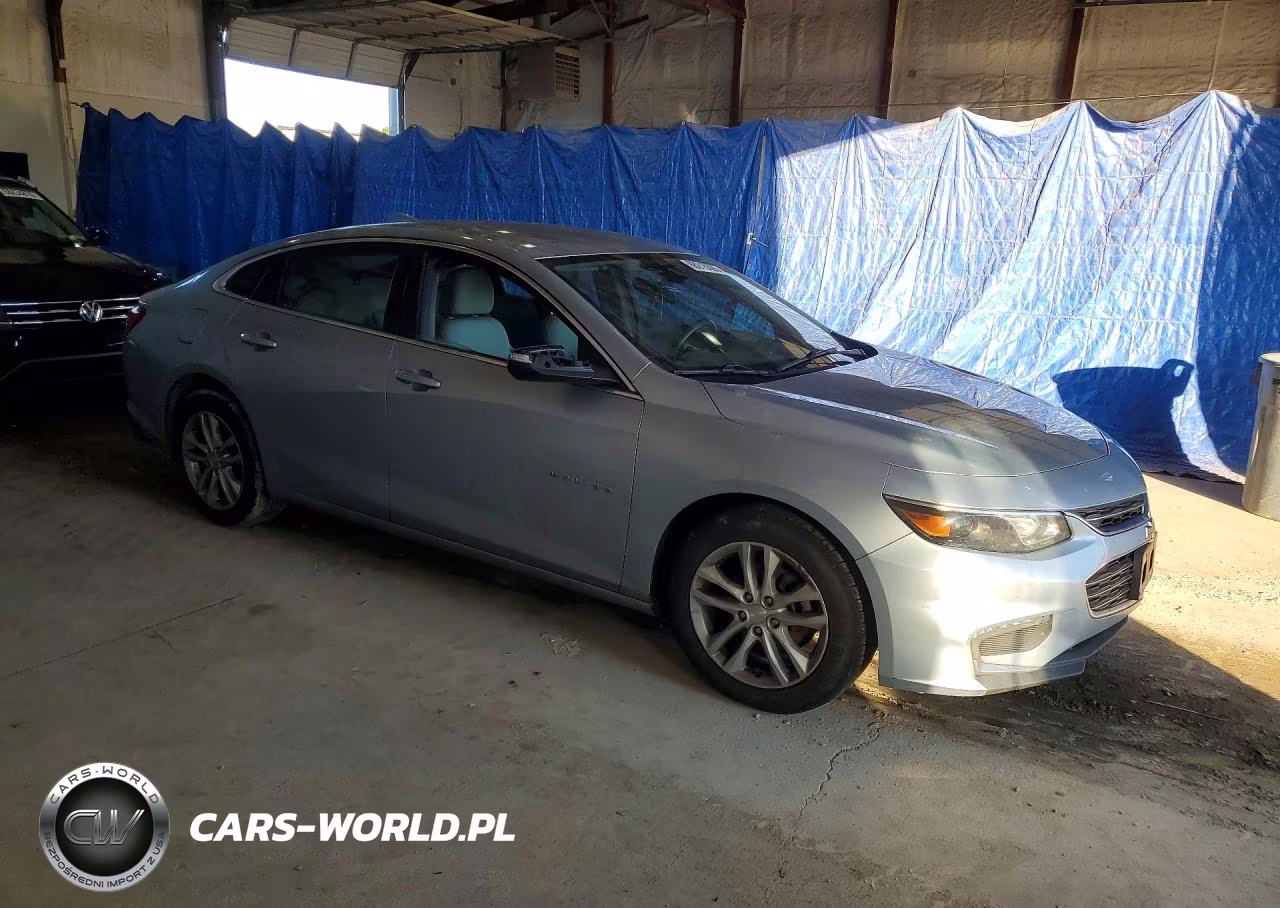 2018 Chevrolet Malibu Lt VIN:1G1ZD5ST4JF237159 - 4
