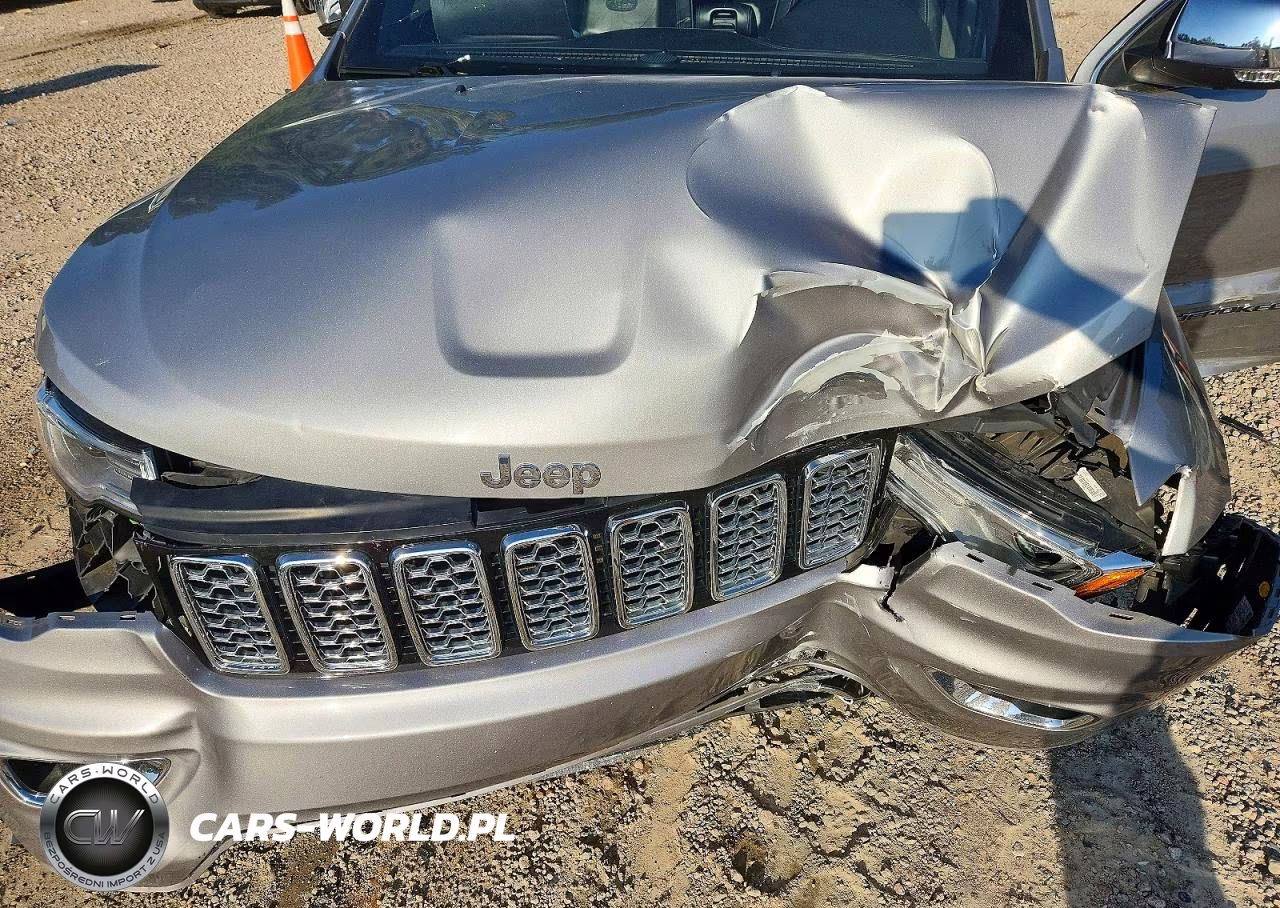 2020 Jeep Grand Cherokee Overland VIN:1C4RJFCG9LC235239 - 12