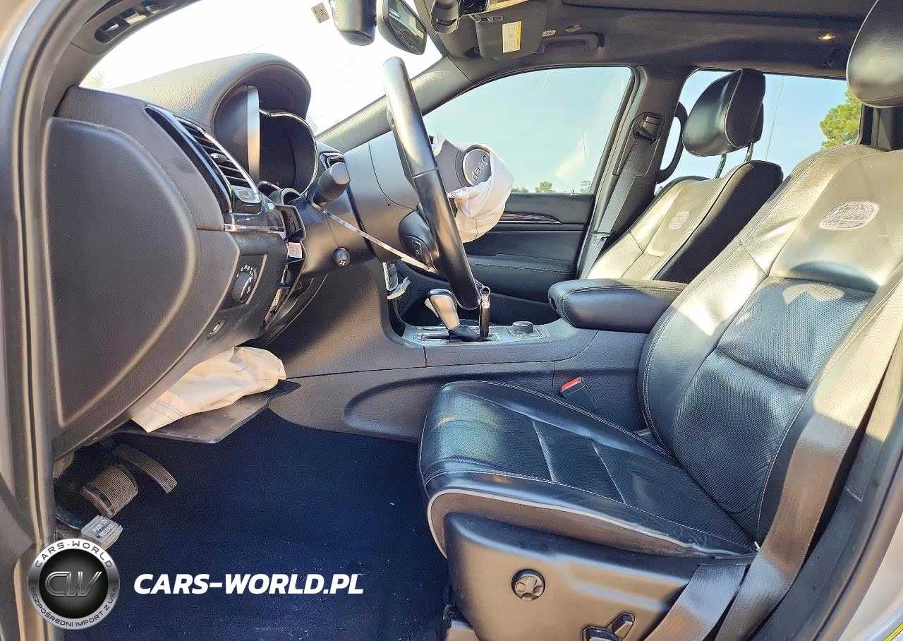 2020 Jeep Grand Cherokee Overland VIN:1C4RJFCG9LC235239 - 7
