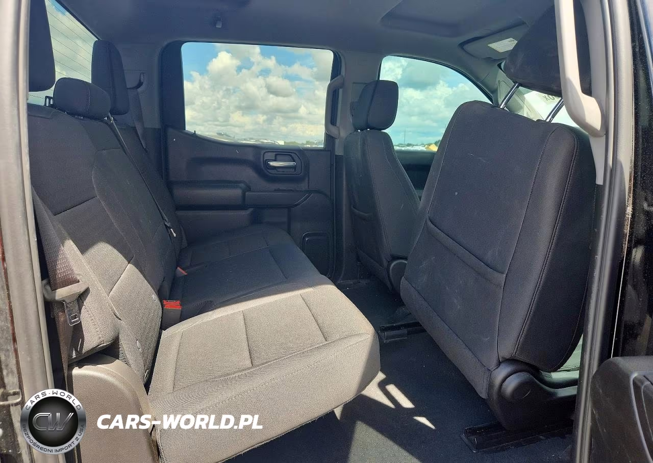 2024 Chevrolet Silverado C1500 Custom VIN:1GCPABEK6RZ231575 - 10