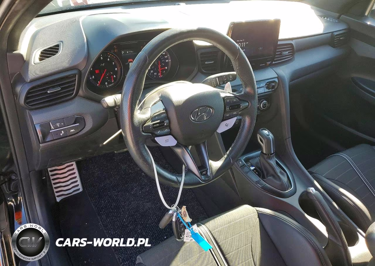 2022 Hyundai Veloster N Base VIN:KMHT36AH0NU015234 - 8