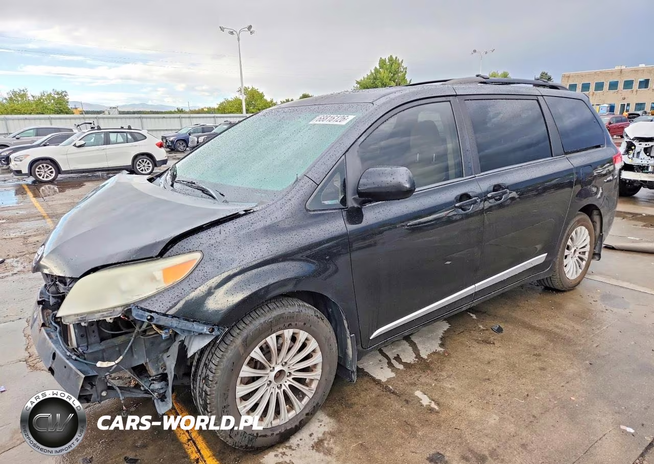 2012 Toyota Sienna Xle 7-Passenger
