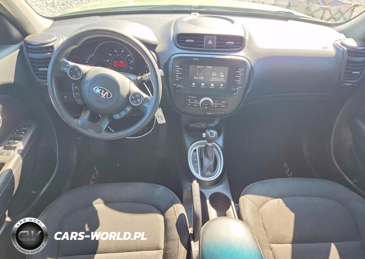 2018 Kia Soul + VIN:KNDJP3A53J7903196 - 8