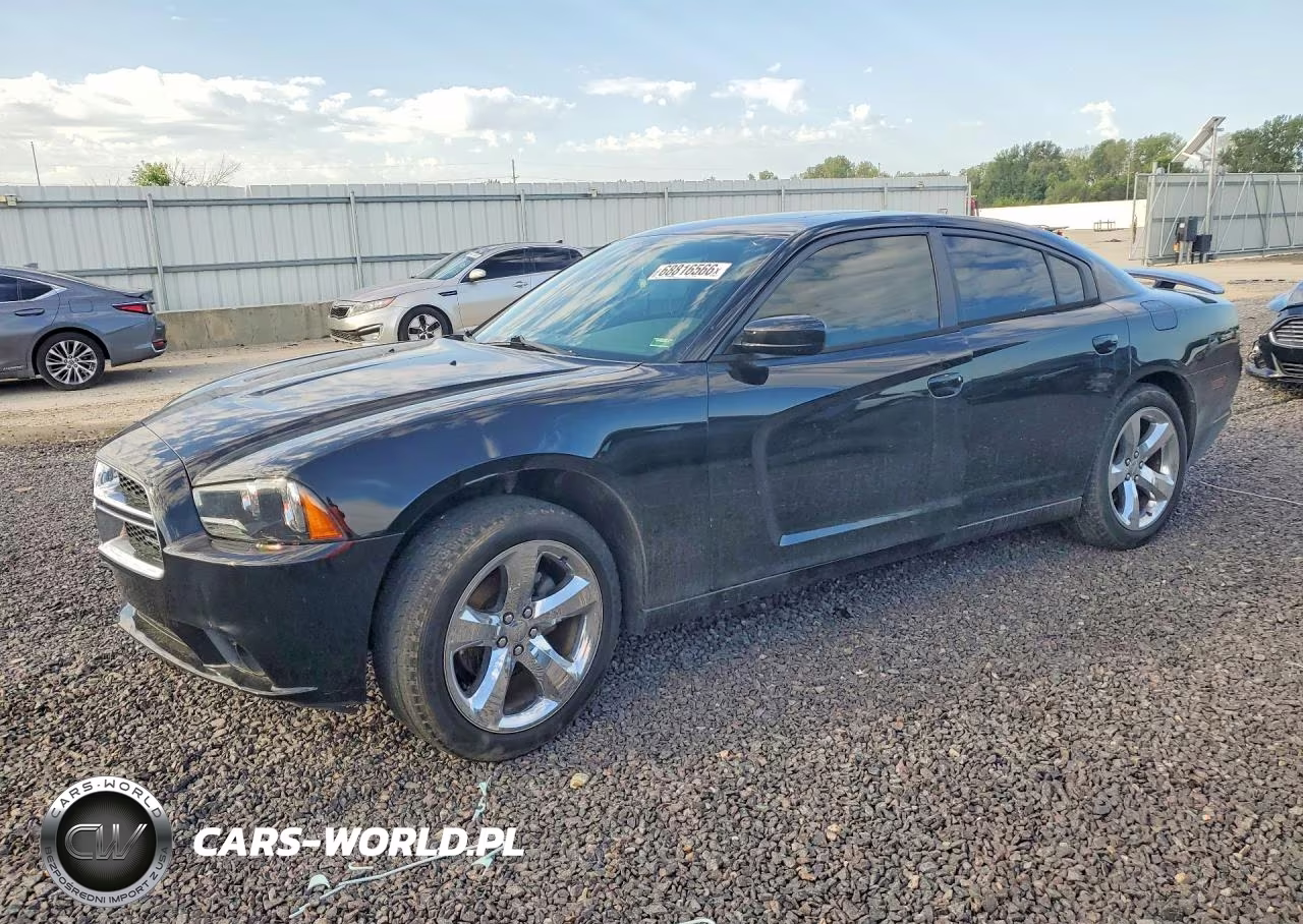 2014 Dodge Charger Sxt – zdjęcie 1 z 13