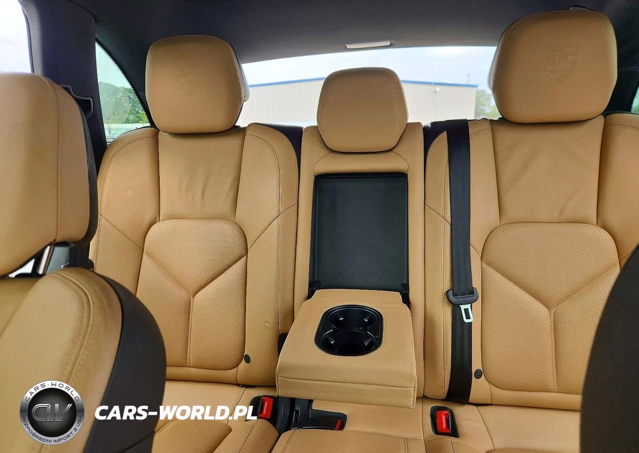 2014 Porsche Cayenne VIN:WP1AA2A29ELA93828 - 10