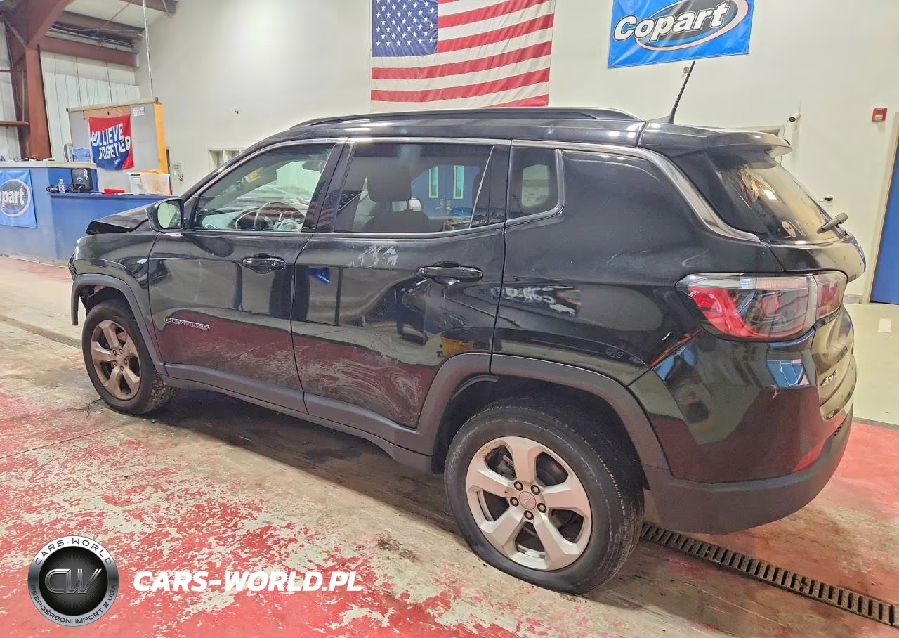 2020 Jeep Compass Latitude VIN:3C4NJDBB5LT133420 - 2