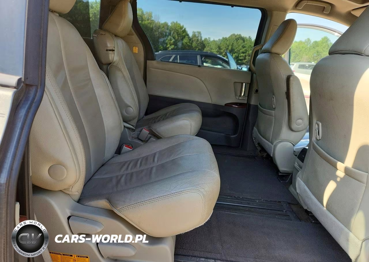 2012 Toyota Sienna Xle 8-Passenger VIN:5TDYK3DC3CS266391 - 11