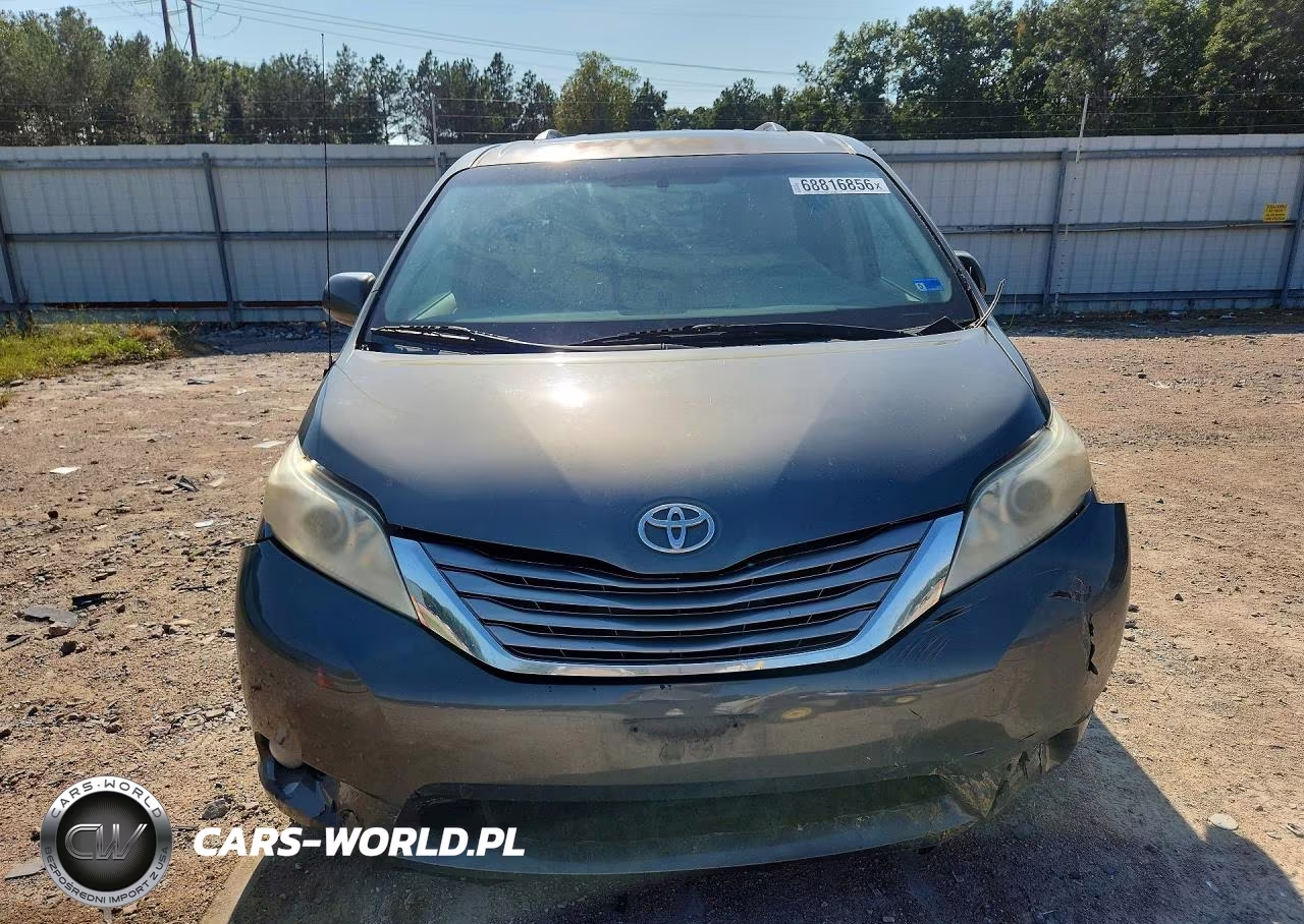 2012 Toyota Sienna Xle 8-Passenger VIN:5TDYK3DC3CS266391 - 5