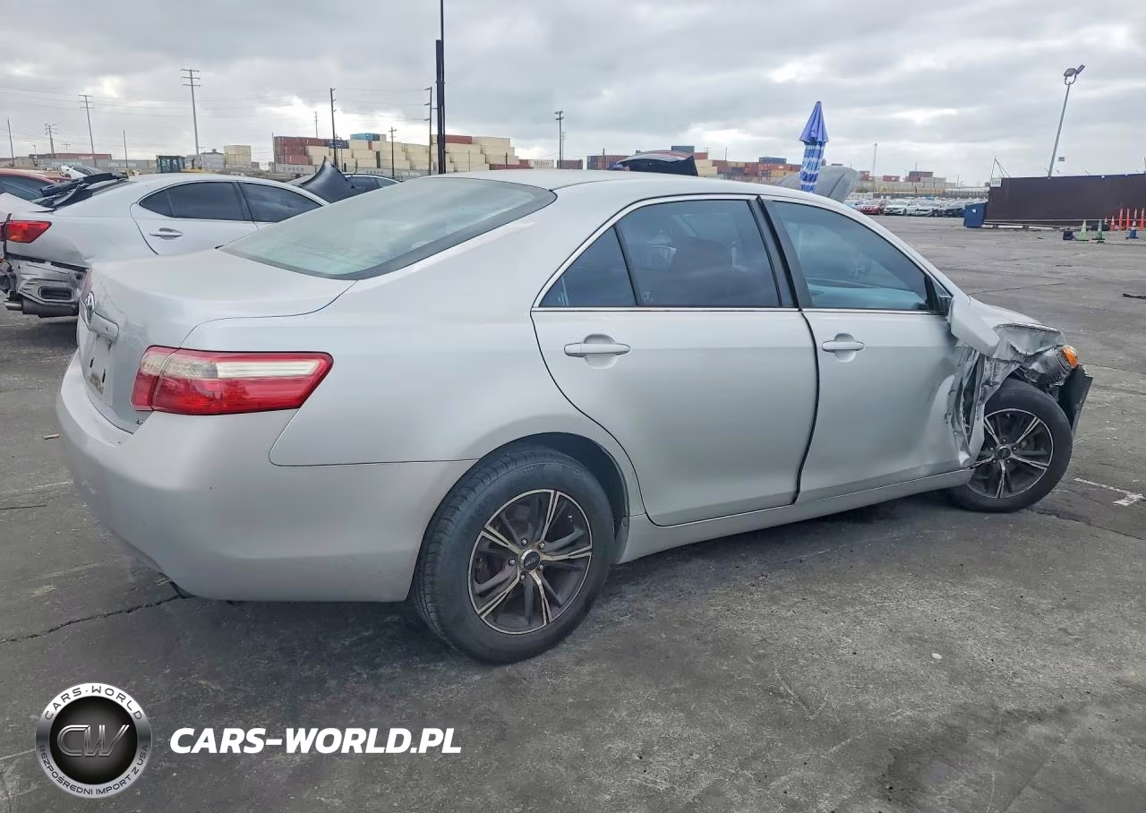 2007 Toyota Camry Le VIN:4T1BE46K27U100500 - 3