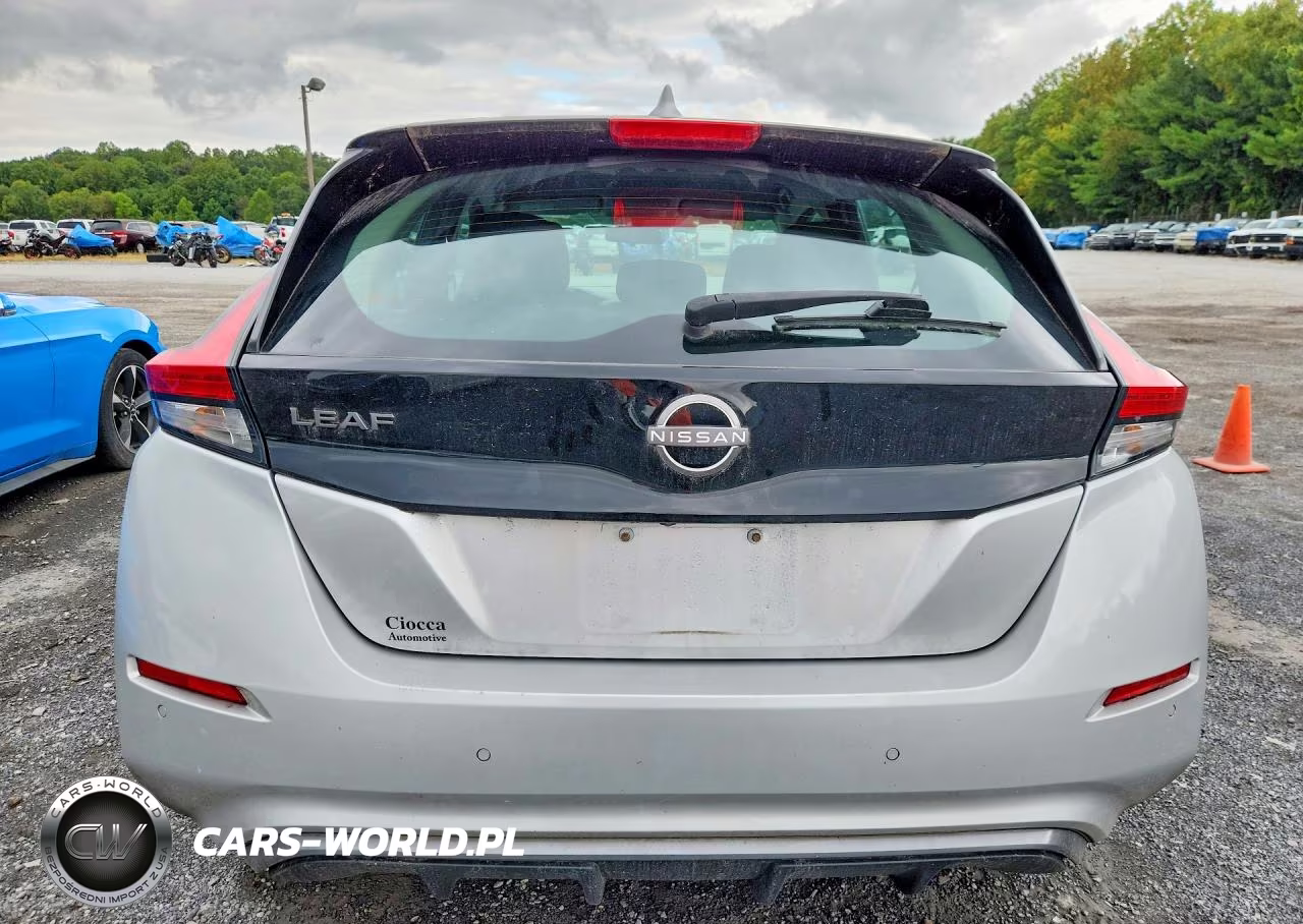 2023 Nissan Leaf S VIN:1N4AZ1BVXPC562074 - 6