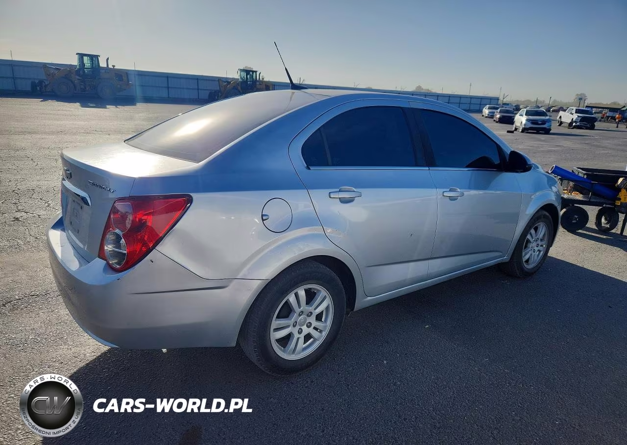 2014 Chevrolet Sonic Lt VIN:1G1JC5SH2E4102954 - 3