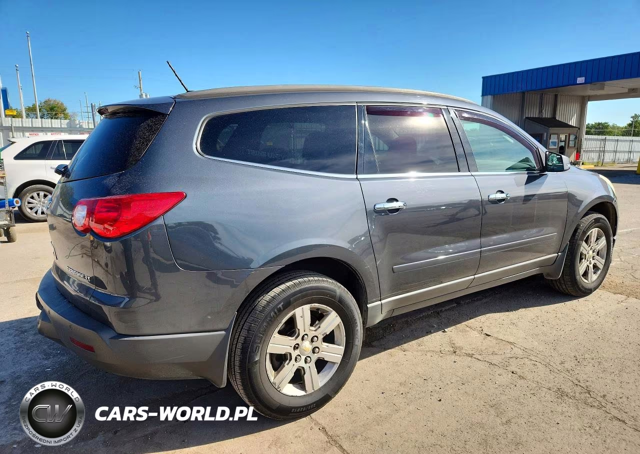 2011 Chevrolet Traverse Lt VIN:1GNKRGED5BJ293028 - 3