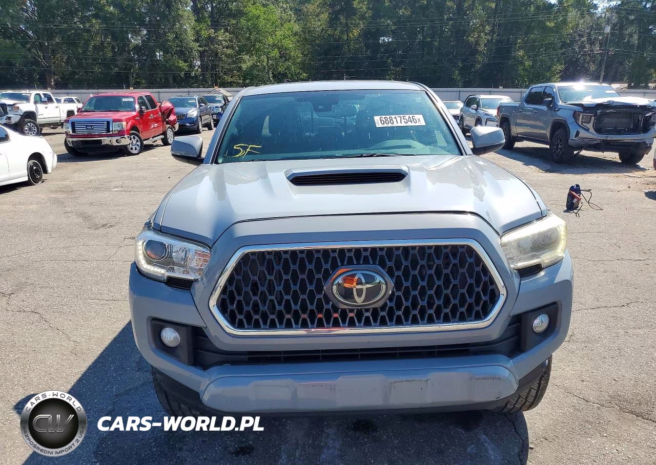 2018 Toyota Tacoma Trd Sport VIN:3TMBZ5DN7JM017071 - 5