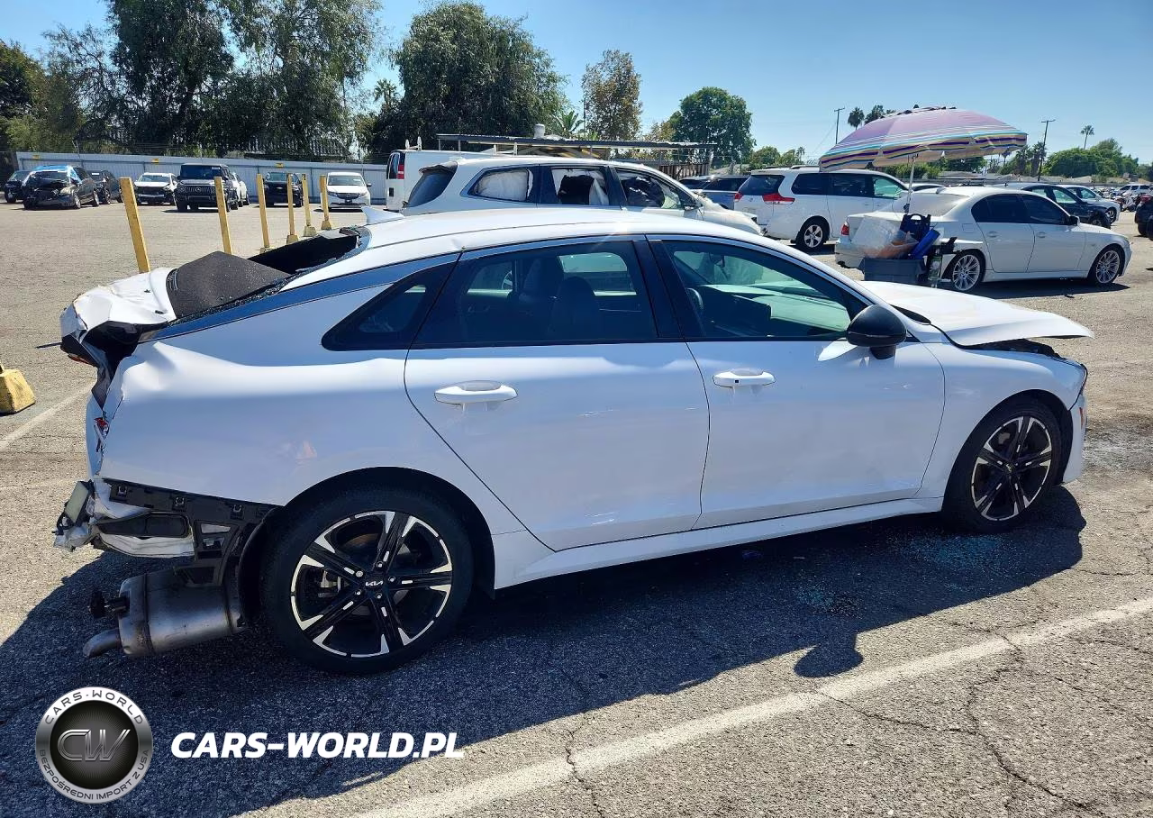 2023 Kia K5 Gt Line VIN:5XXG64J25PG212843 - 3