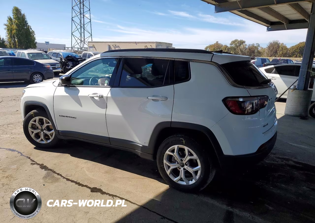 2025 Jeep Compass Latitude VIN:3C4NJDBN7ST547758 - 2