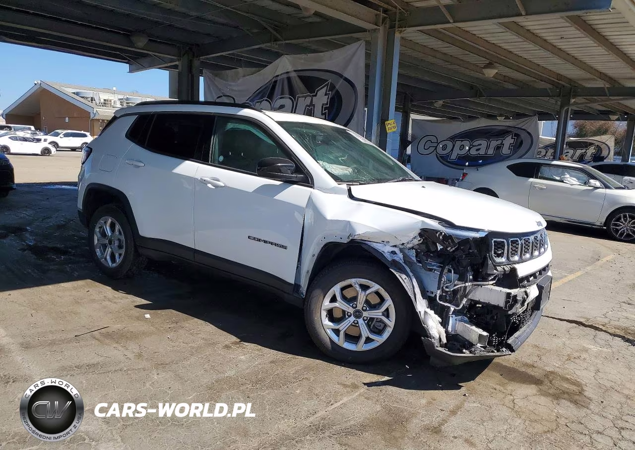 2025 Jeep Compass Latitude VIN:3C4NJDBN7ST547758 - 4