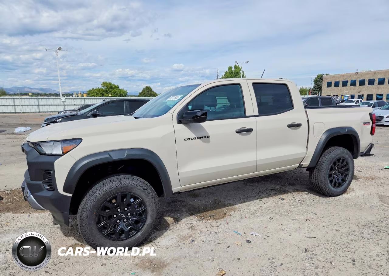 2026 Chevrolet Colorado Trail Boss VIN:1GCPTEEKXT1149673 - 1