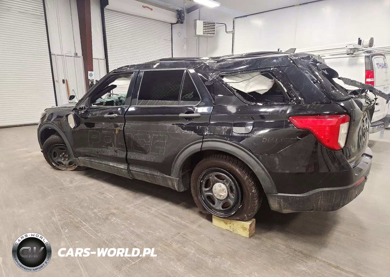 2021 Ford Explorer Police Interceptor VIN:1FM5K8ABXMGC39143 - 2