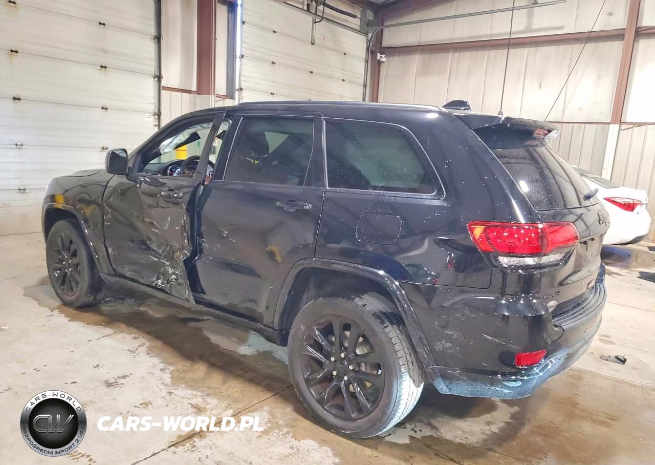 2020 Jeep Grand Cherokee Laredo VIN:1C4RJFAG3LC157513 - 2