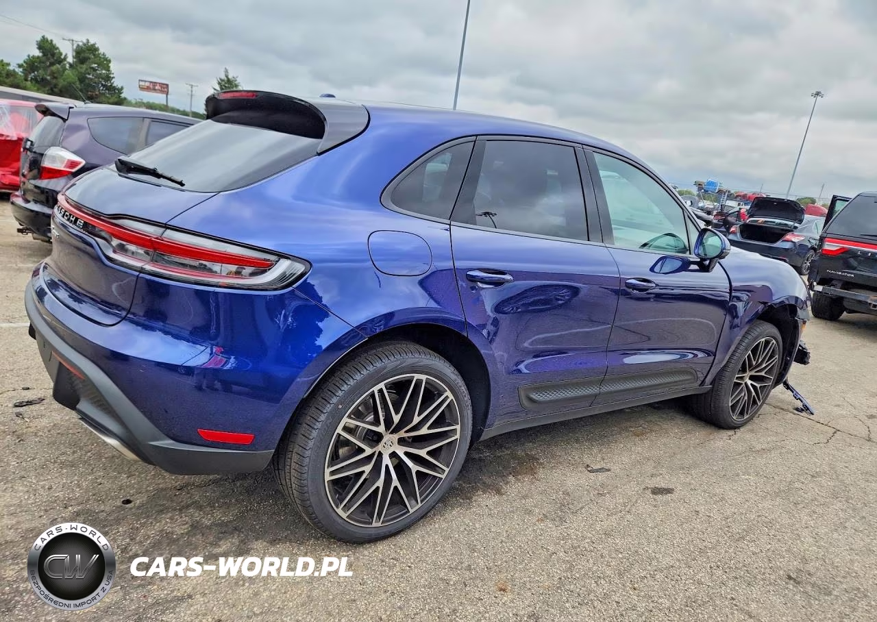 2026 Porsche Macan Base VIN:WP1AA2A5XTLB15326 - 3
