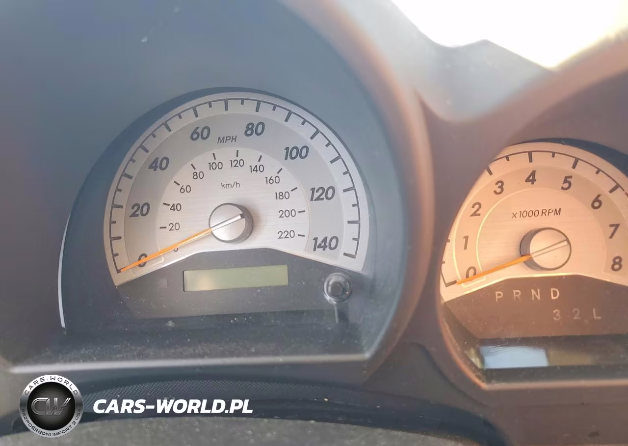 2007 Scion Tc Base VIN:JTKDE167970186153 - 9
