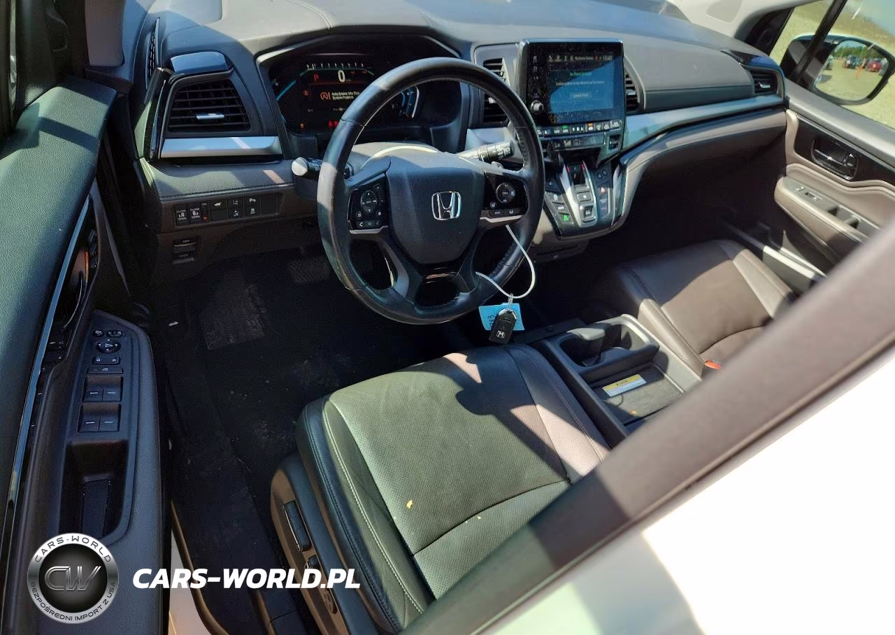 2018 Honda Odyssey Elite VIN:5FNRL6H97JB043435 - 8