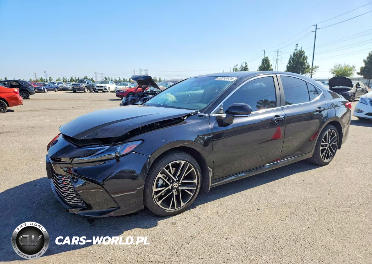 2025 Toyota Camry Xle VIN:4T1DAACKXSU108487 - 1