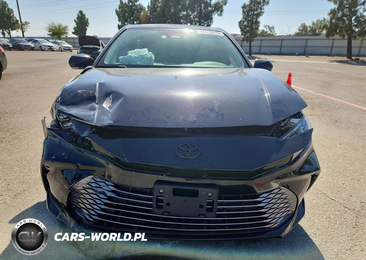 2025 Toyota Camry Xle VIN:4T1DAACKXSU108487 - 5