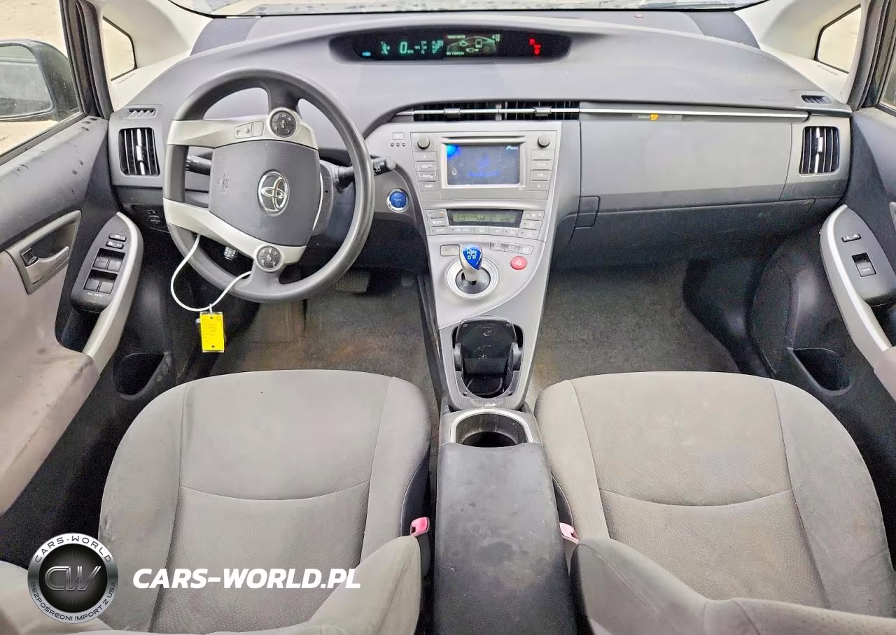 2012 Toyota Prius Two VIN:JTDKN3DU3C1538084 - 8