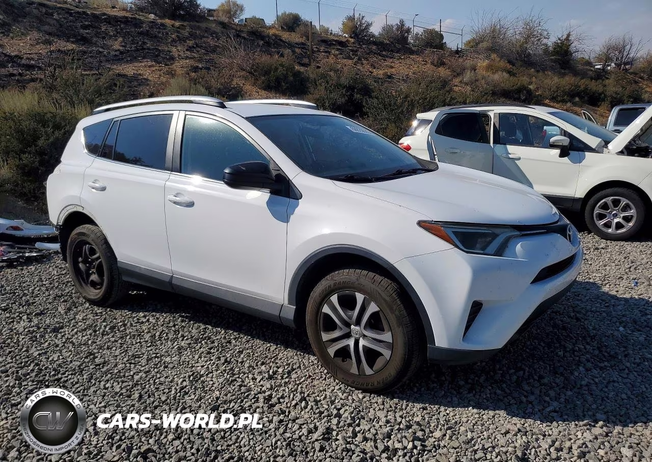 2016 Toyota Rav4 Le VIN:2T3BFREV3GW538598 - 4