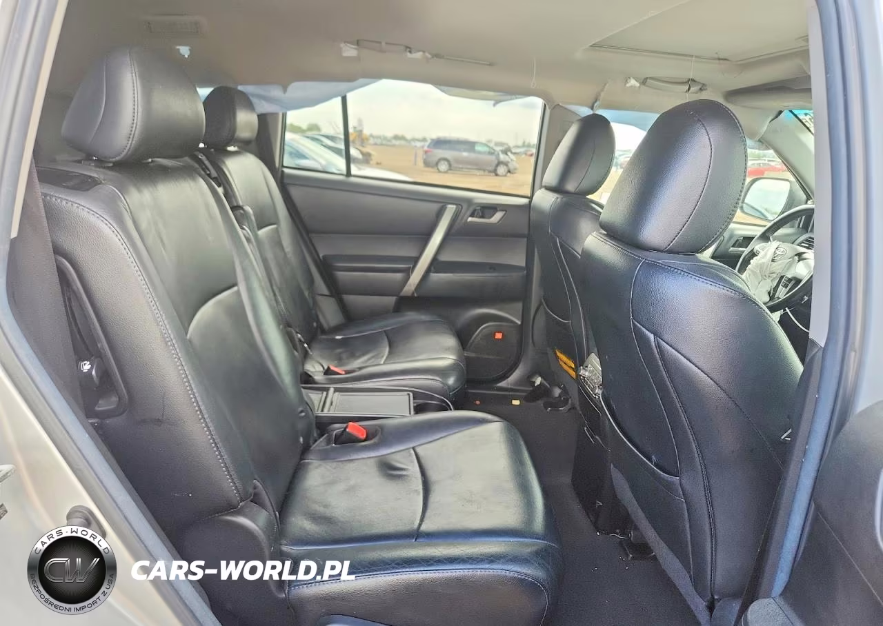 2012 Toyota Highlander Se VIN:5TDBK3EH0CS110888 - 10