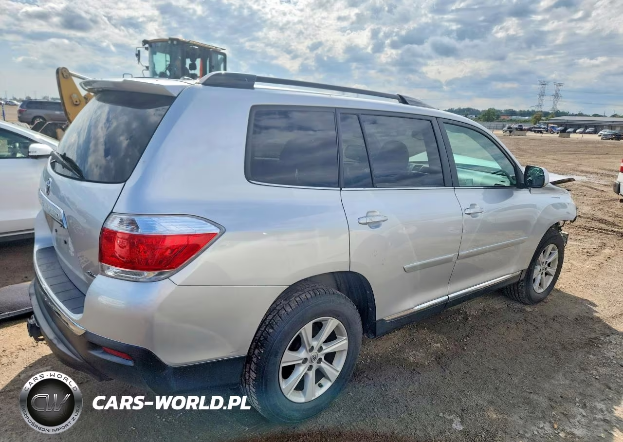 2012 Toyota Highlander Se VIN:5TDBK3EH0CS110888 - 3