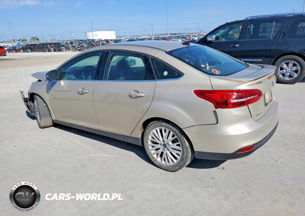 2017 Ford Focus Titanium VIN:1FADP3J27HL238345 - 2