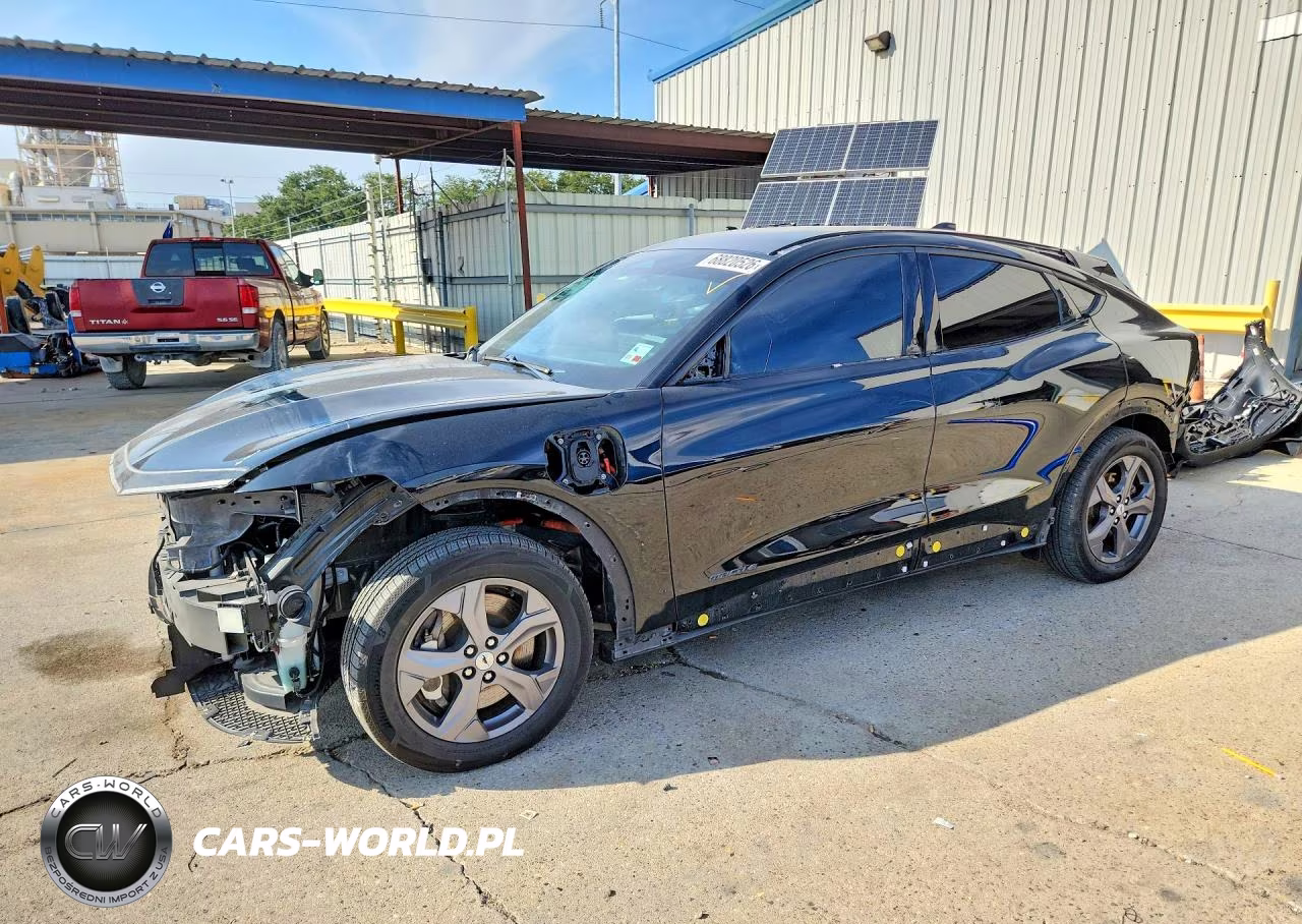 2023 Ford Mustang Mach-E Select VIN:3FMTK1R47PMB00991 - 1