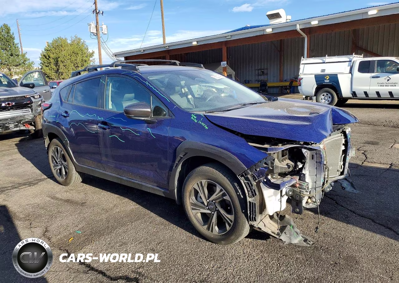 2024 Subaru Crosstrek Premium VIN:JF2GUADC3R8336819 - 4