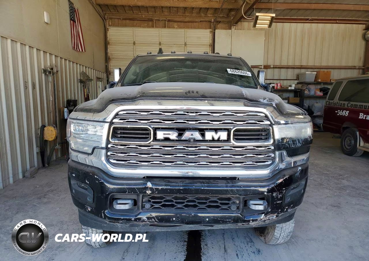 2021 Ram 3500 Limited VIN:3C63RRRL8MG521724 - 5