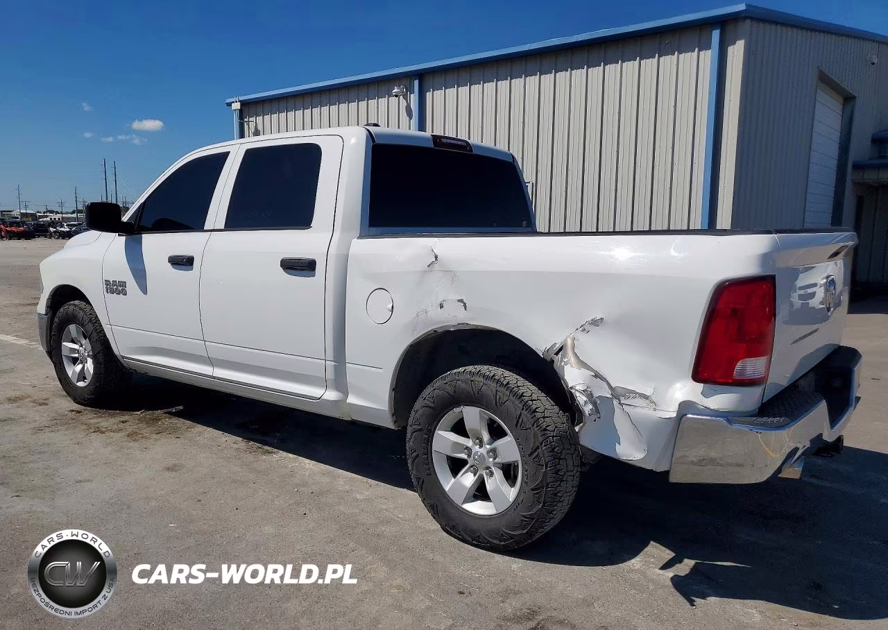 2018 Ram 1500 St VIN:1C6RR6KG1JS132188 - 2