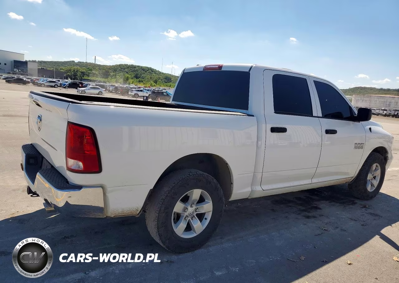 2018 Ram 1500 St VIN:1C6RR6KG1JS132188 - 3