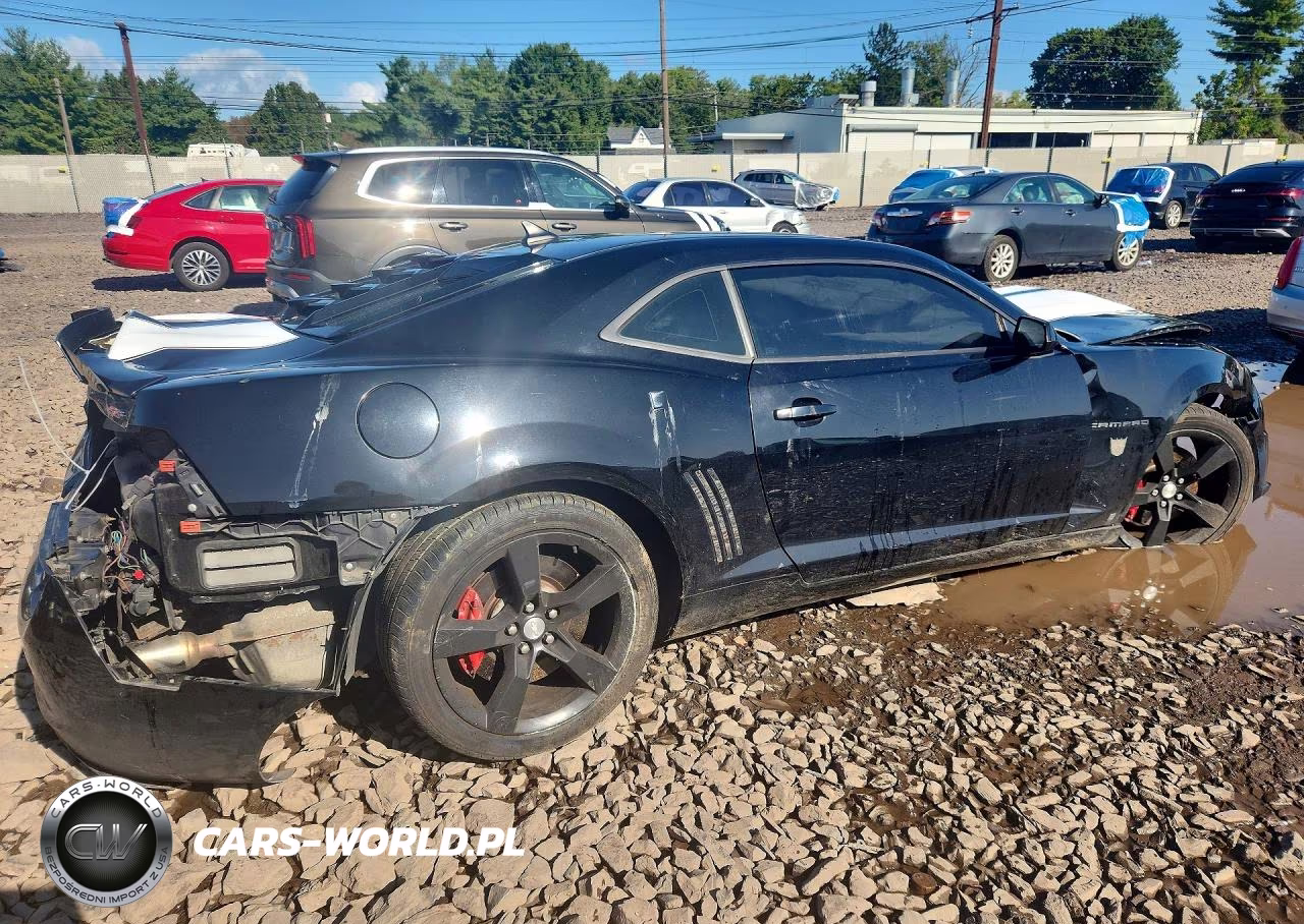 2010 Chevrolet Camaro Ss VIN:2G1FK1EJ1A9135502 - 3